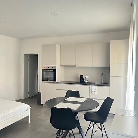 Apartments Lily Ljubljana Ngoại thất bức ảnh