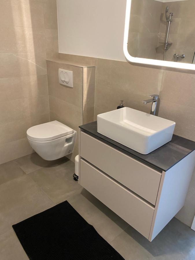 Apartments Lily Ljubljana Ngoại thất bức ảnh